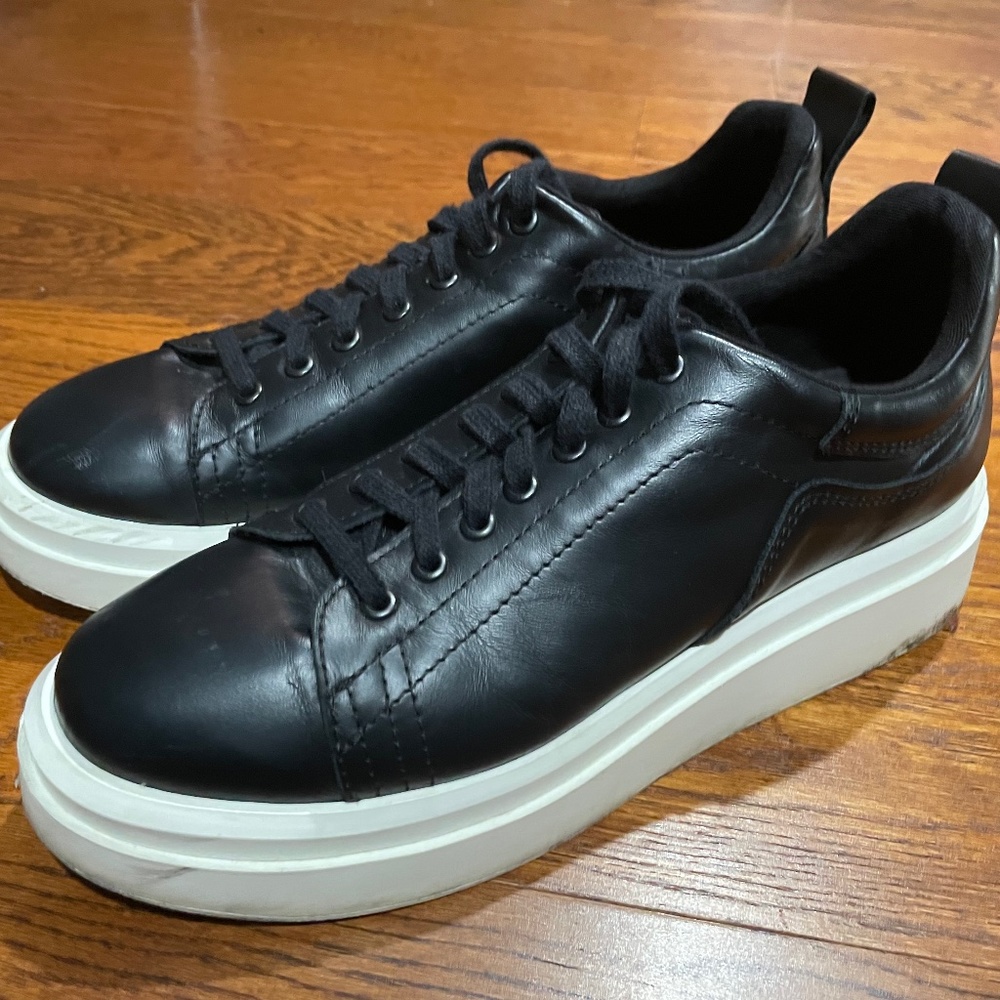 Platform Leather Sneakers Zara Women size 11 fits Men size 8/9